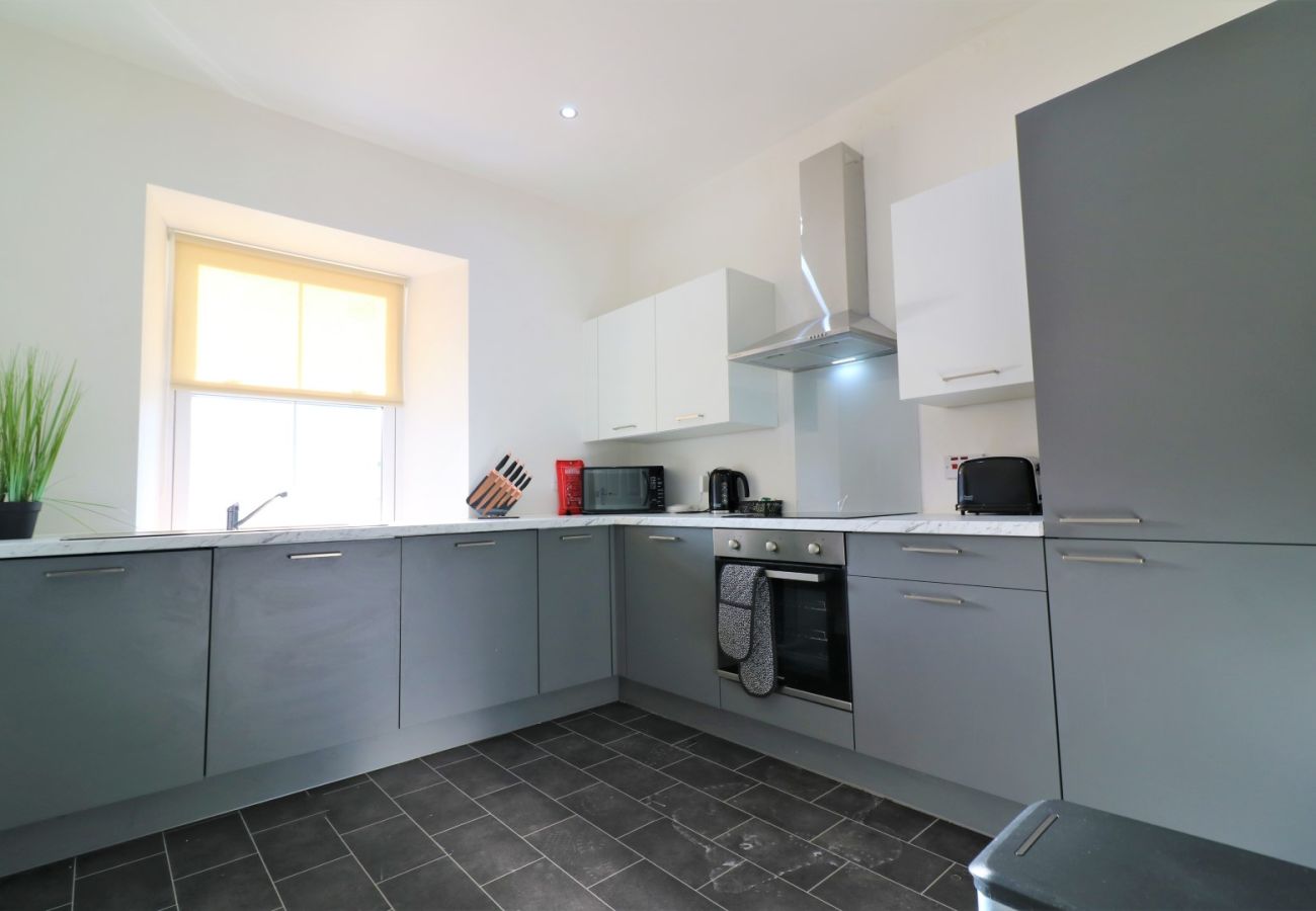 Apartment in Lanark - No 9 Bonnet Apartments - 3 Bed