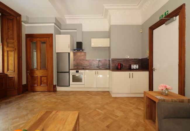 Apartment in Airdrie - Linden House Flat 1 - Airdrie Apartment in Airdrie - Linden House Flat 1 - Airdrie