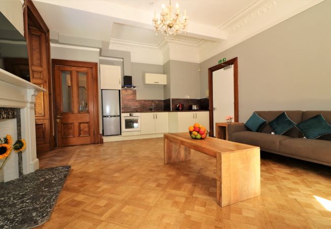 Apartment in Airdrie - Linden House Flat 1 - Airdrie Apartment in Airdrie - Linden House Flat 1 - Airdrie