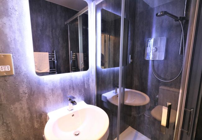 Apartment in Airdrie - Linden House Flat 1 - Airdrie Apartment in Airdrie - Linden House Flat 1 - Airdrie