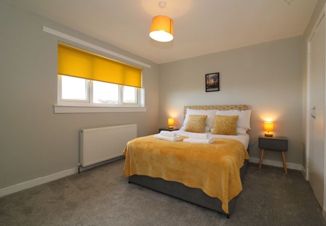 Apartment in East Kilbride - Sydney House - East Kilbride