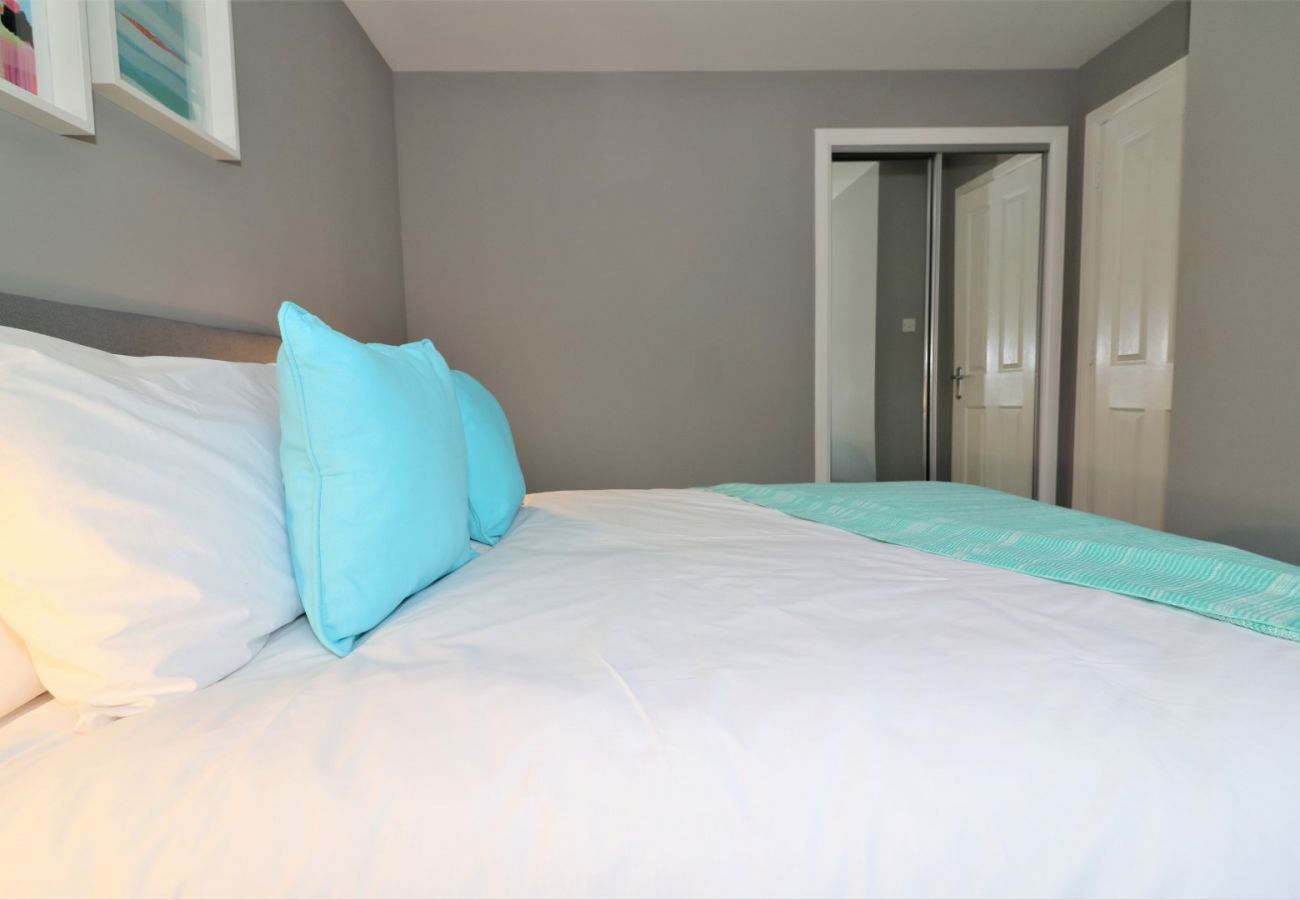 Apartment in Coatbridge - Carnbroe House - Carnbroe