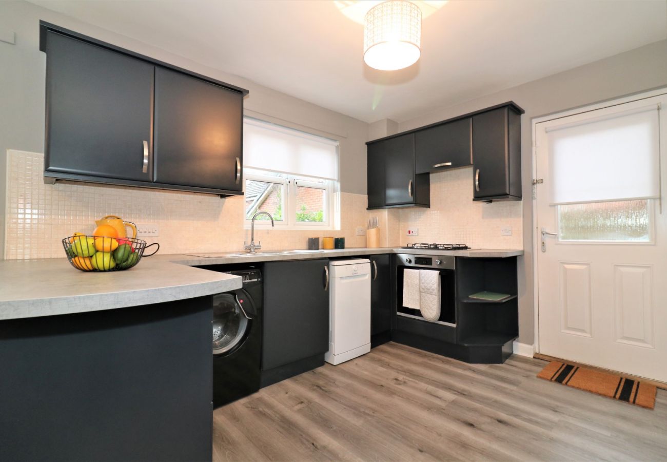 Apartment in Coatbridge - Carnbroe House - Carnbroe