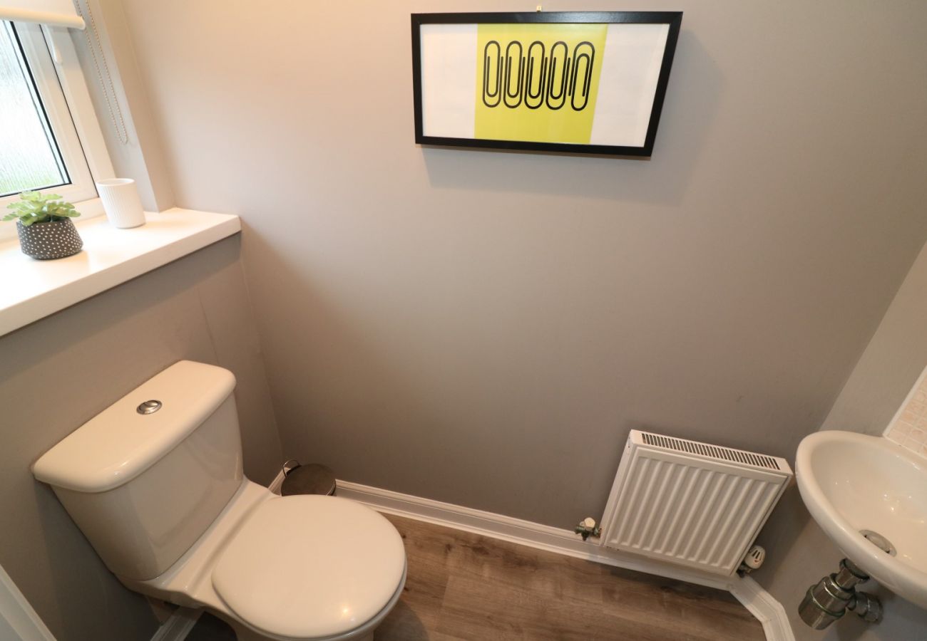 Apartment in Coatbridge - Carnbroe House - Carnbroe