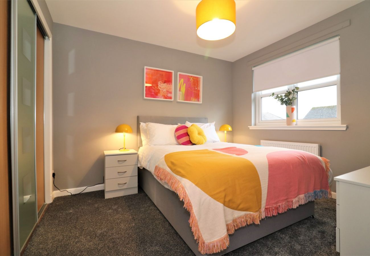 Apartment in Coatbridge - Carnbroe House - Carnbroe