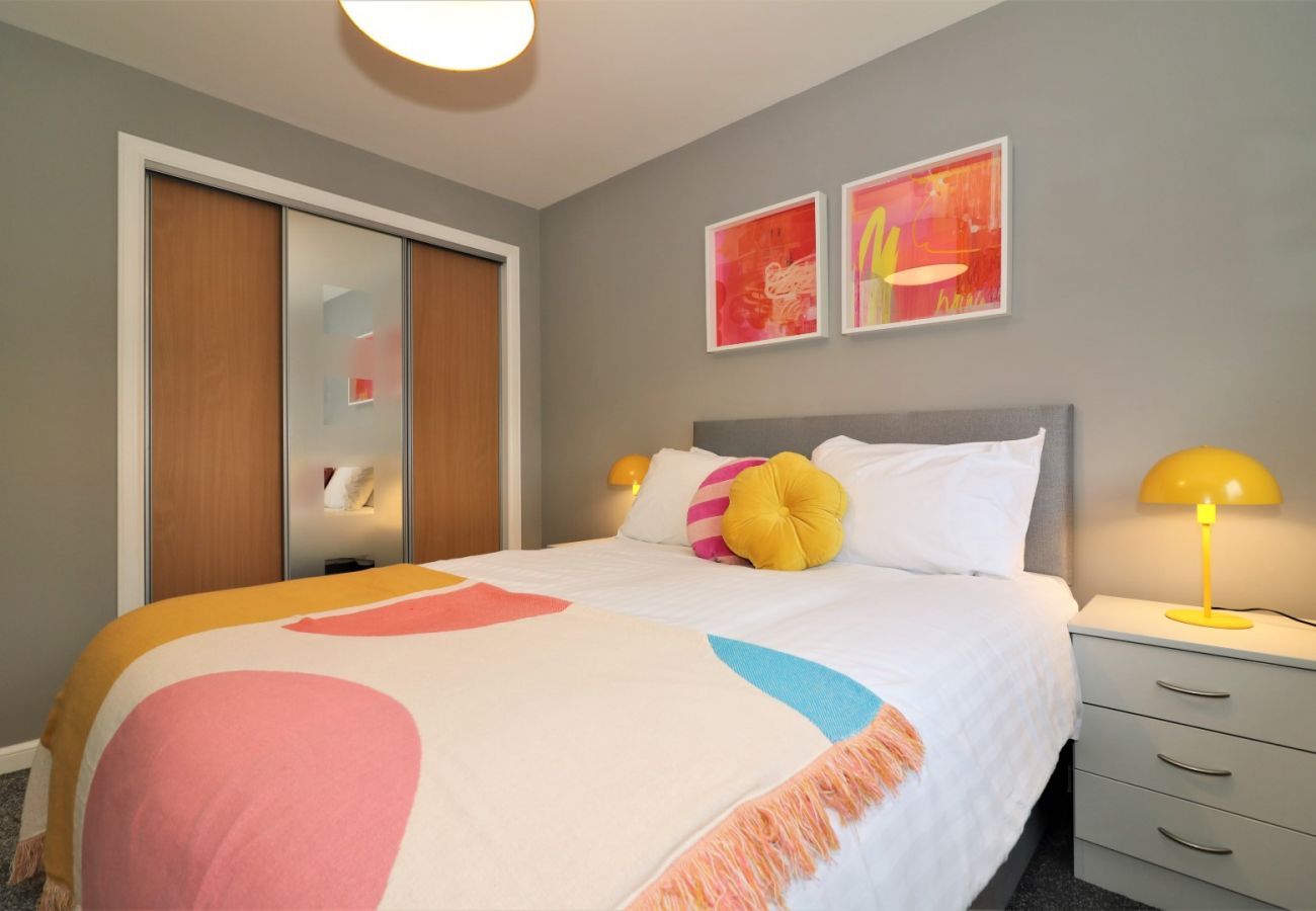 Apartment in Coatbridge - Carnbroe House - Carnbroe
