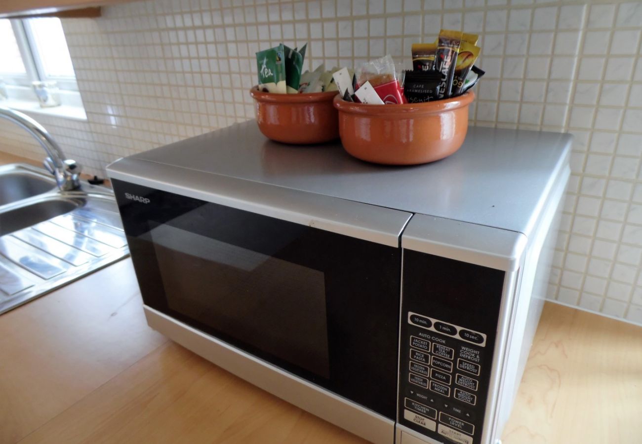 Apartment in Coatbridge - Brambling House - Carnbroe