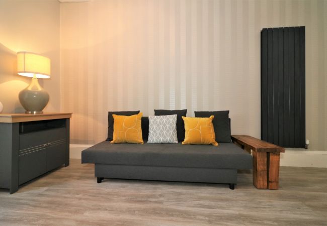 Apartment in Airdrie - Linden House - Flat 4 Apartment in Airdrie - Linden House - Flat 4