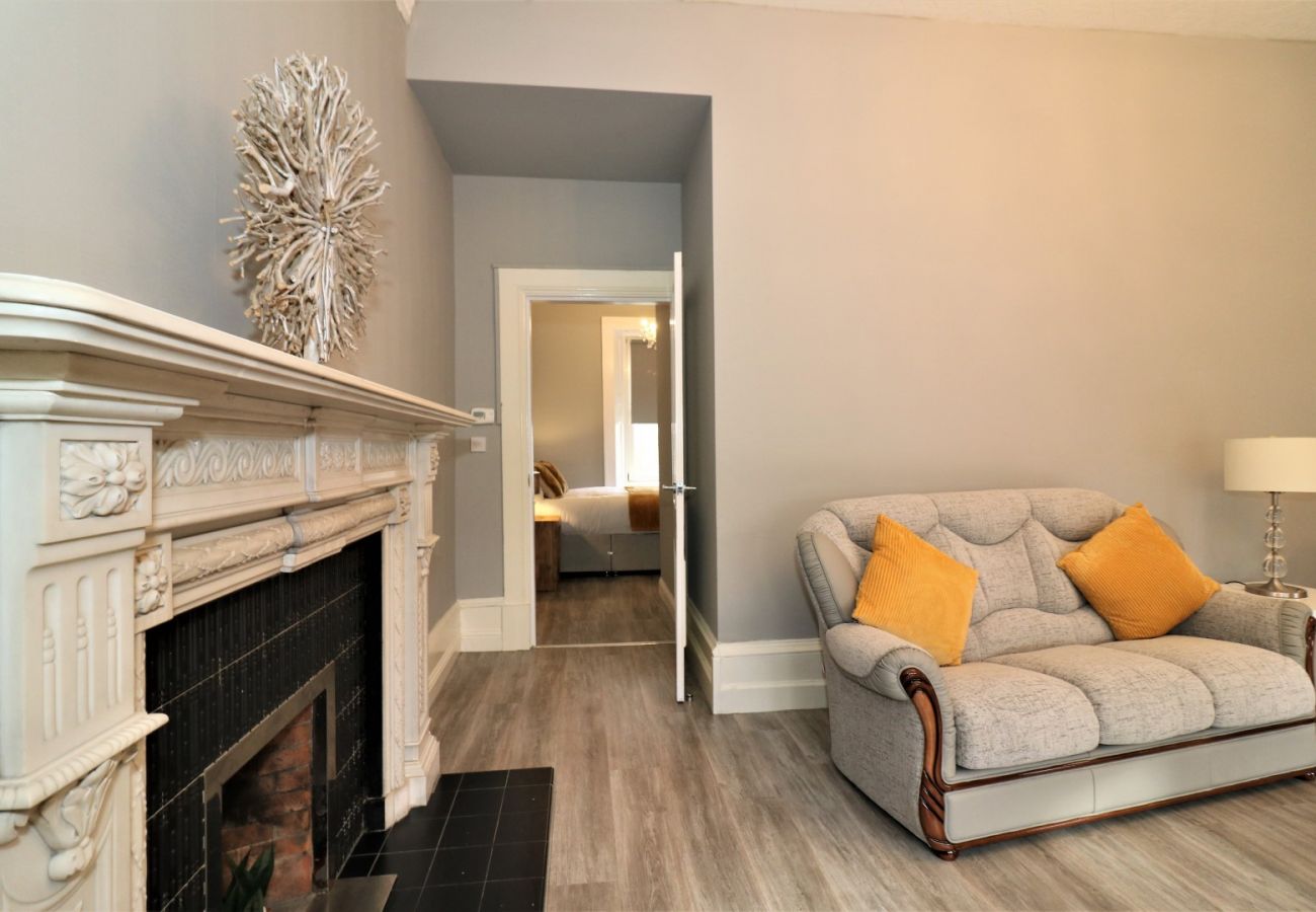 Apartment in Airdrie - Linden House - Flat 3 - Airdrie