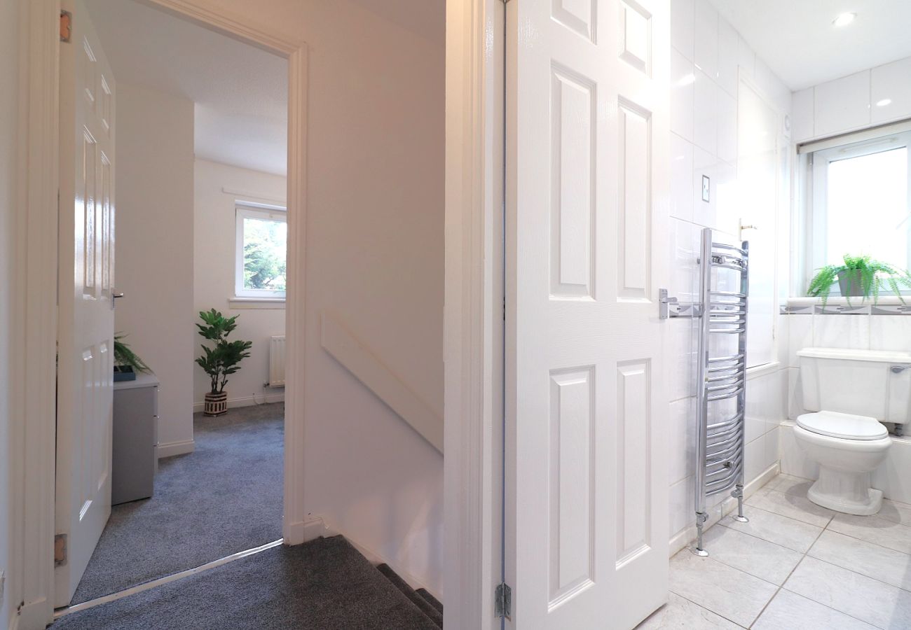 Apartment in Coatbridge - Thorn House - Coatbridge