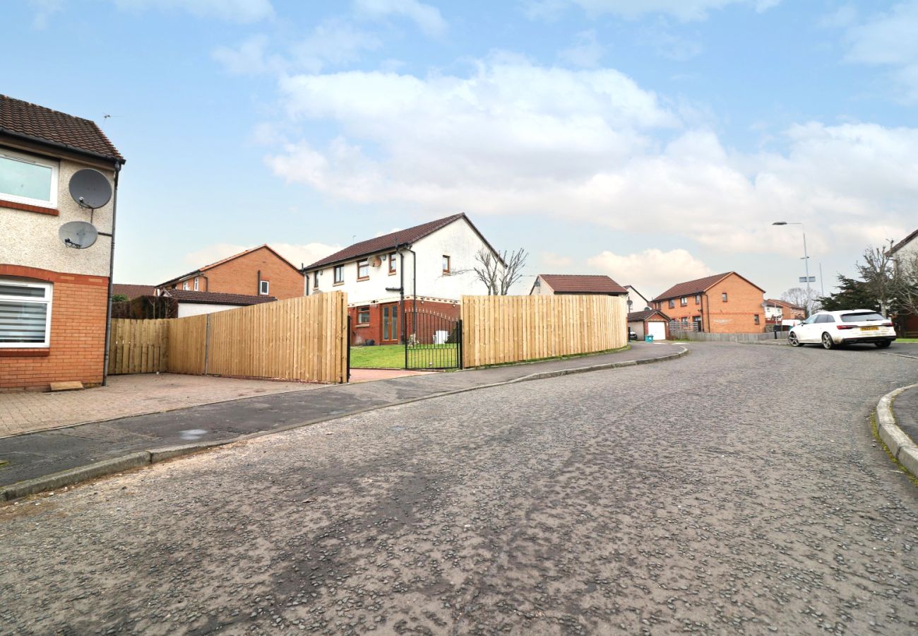 Apartment in Coatbridge - Thorn House - Coatbridge
