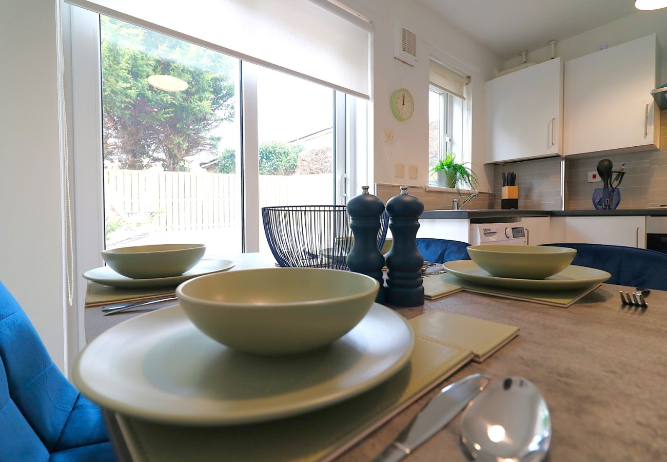 Apartment in Coatbridge - Thorn House - Coatbridge