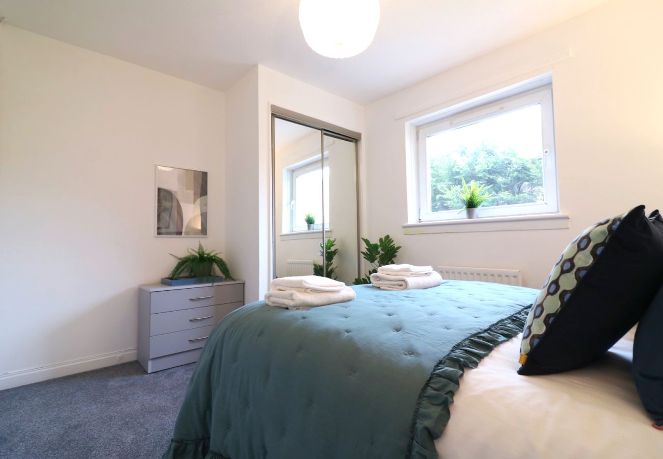 Apartment in Coatbridge - Thorn House - Coatbridge