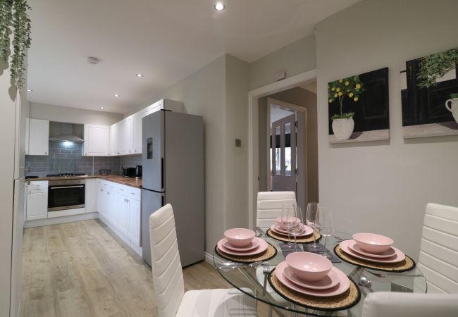 Apartment in Moodiesburn - Drumvale House - Moodiesburn Apartment in Moodiesburn - Drumvale House - Moodiesburn