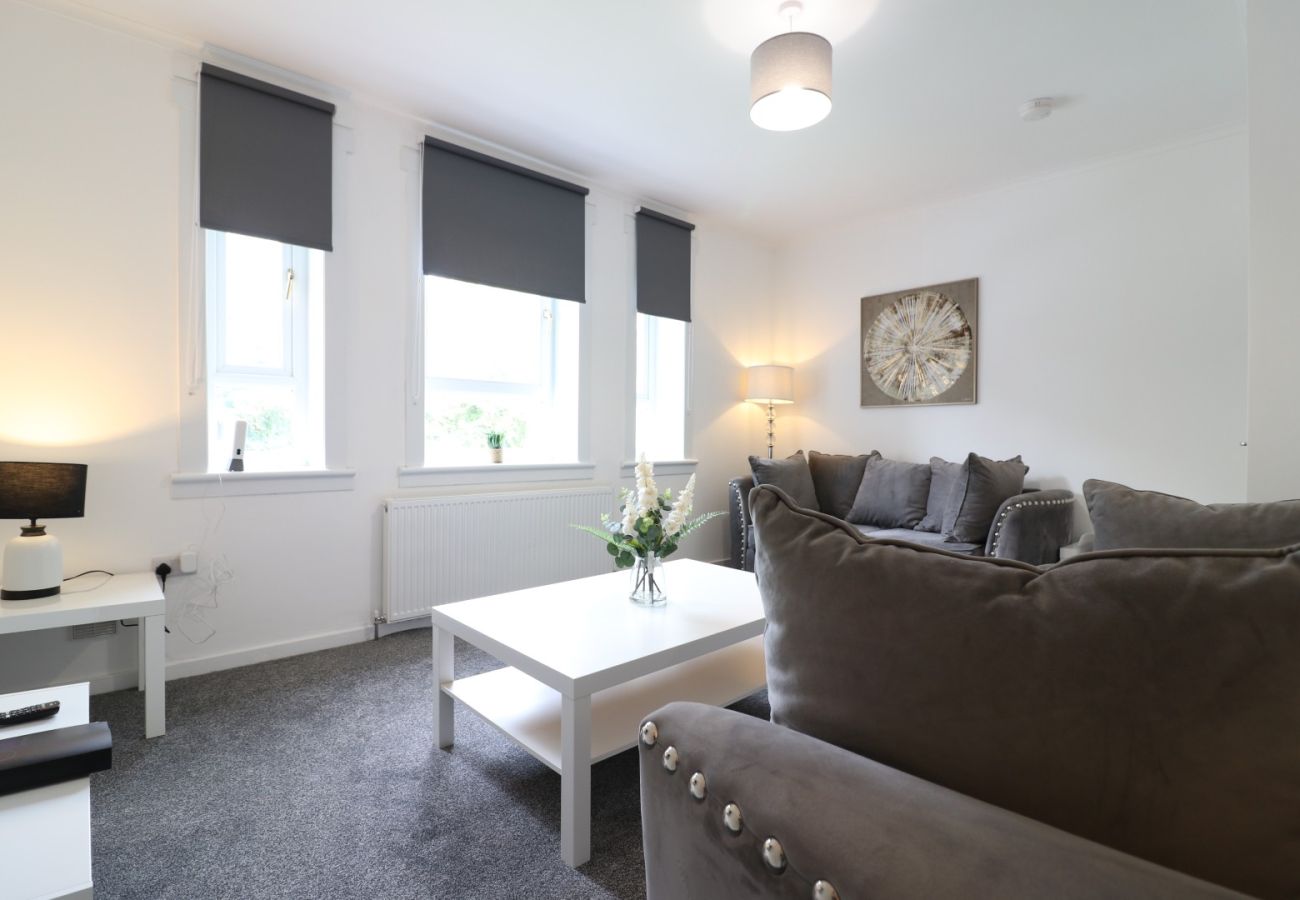 Apartment in Cumbernauld - Hattrix View - Cumbernauld