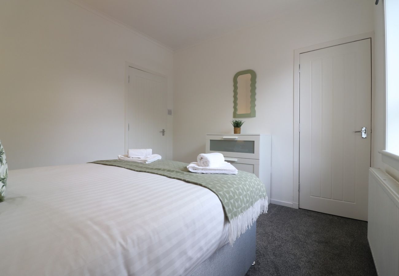 Apartment in Cumbernauld - Hattrix View - Cumbernauld