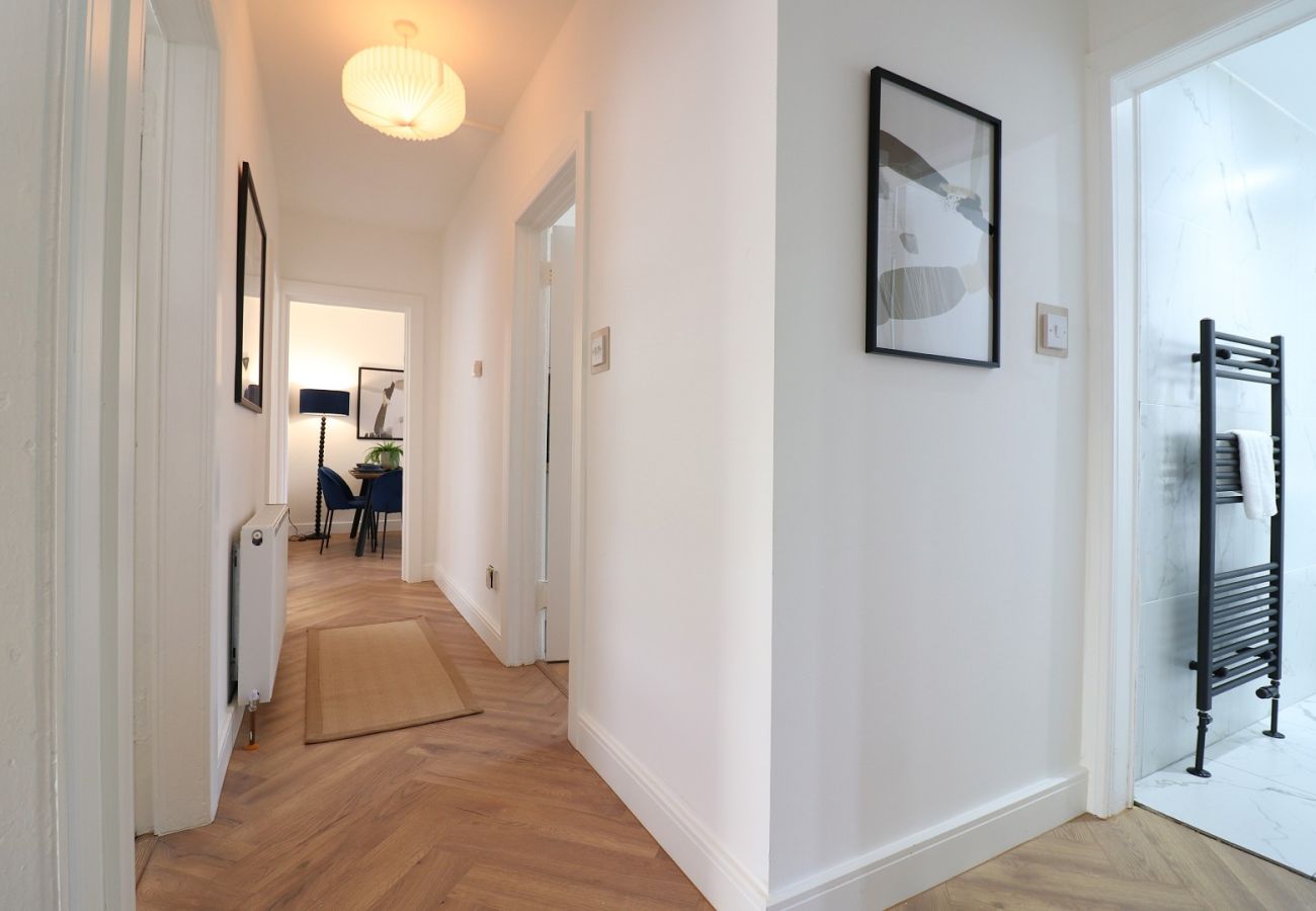 Apartment in Coatbridge - Oak House - Coatbridge