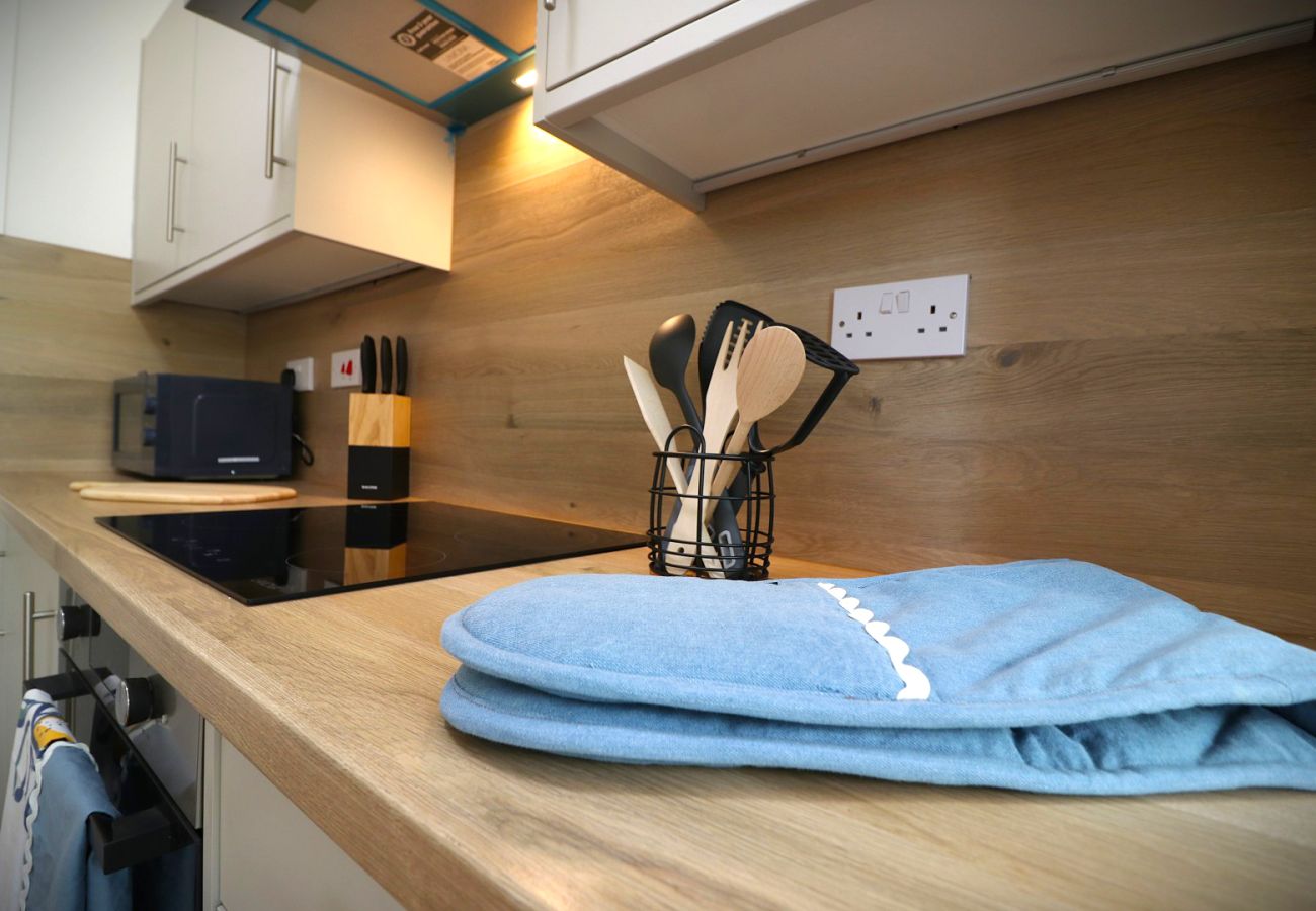 Apartment in Coatbridge - Oak House - Coatbridge