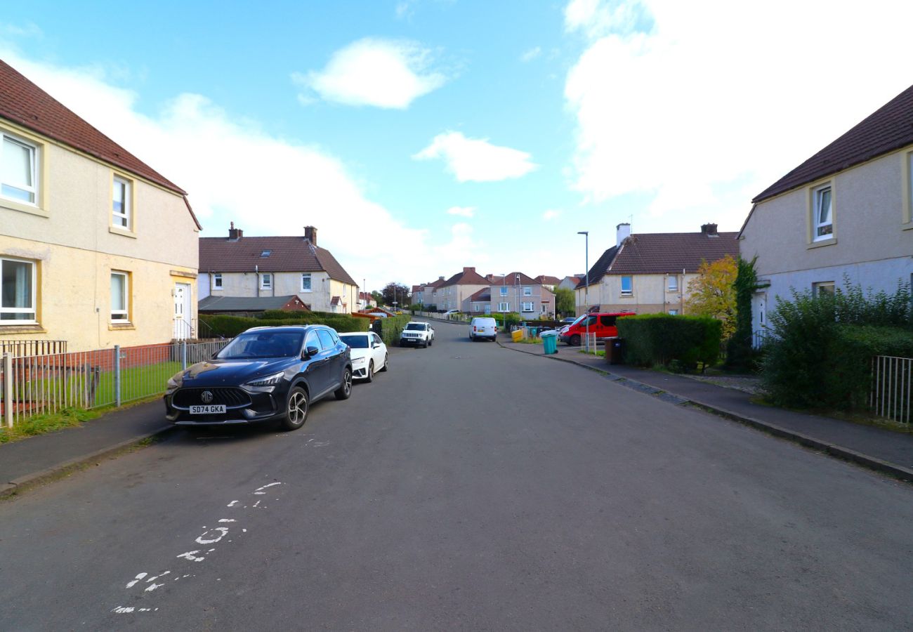 Apartment in Coatbridge - Oak House - Coatbridge