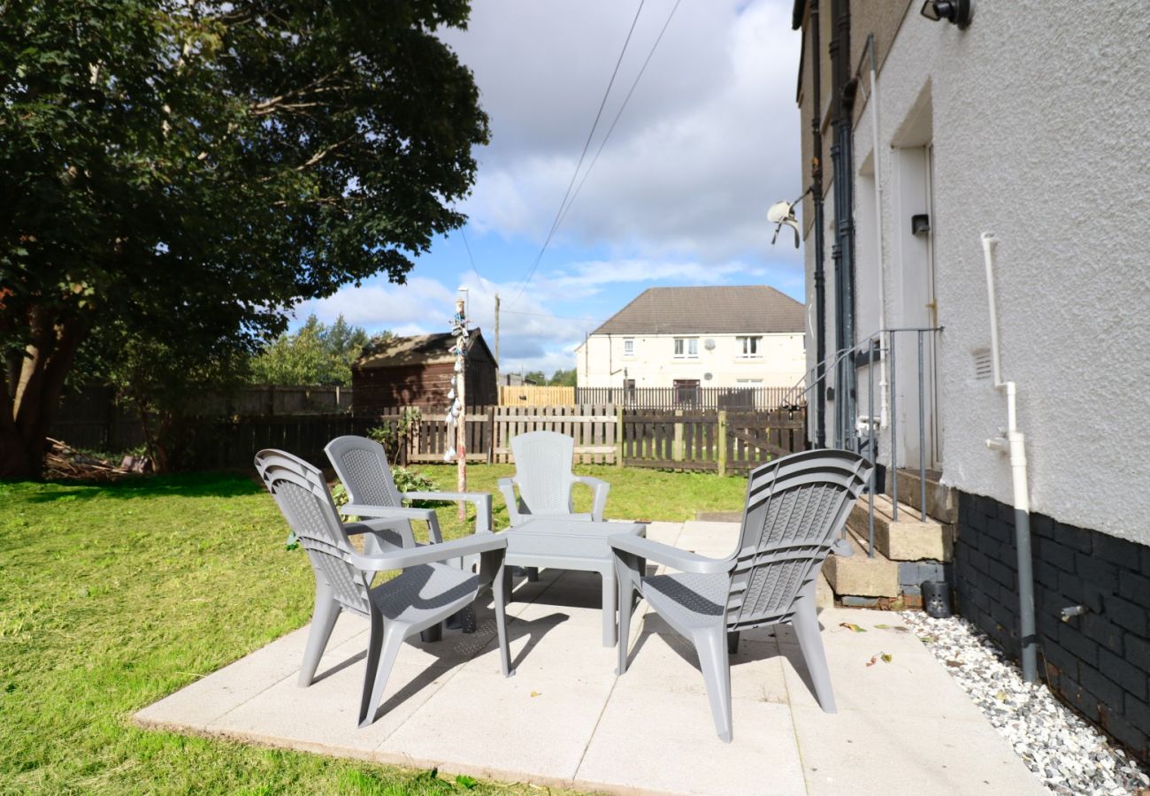 Apartment in Coatbridge - Oak House - Coatbridge