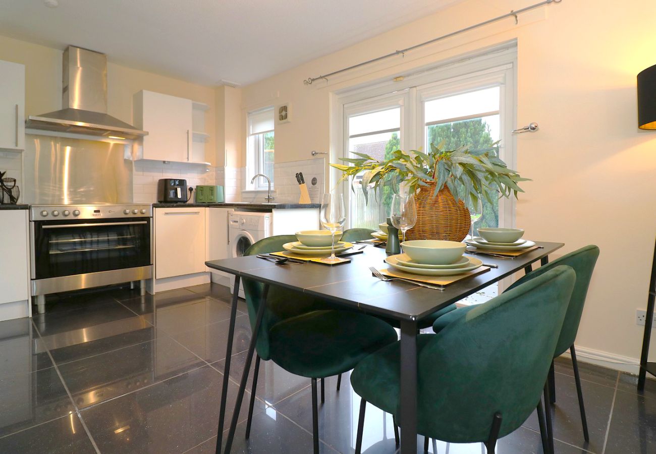 Apartment in Drumchapel - Summerhill House - Drumchapell