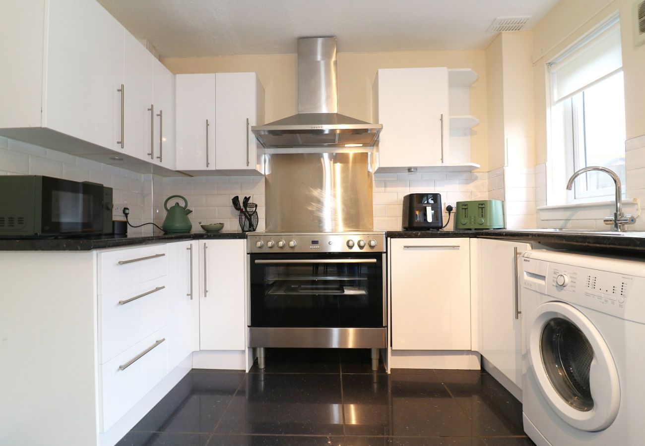 Apartment in Drumchapel - Summerhill House - Drumchapell